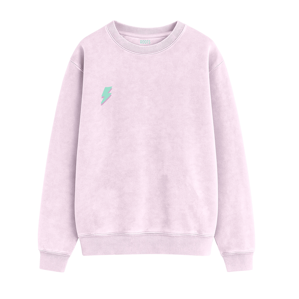 Sudadera de adulto estilo streetwear colección Roots color lila con detalle de rayo minimalista en color verde menta en el pecho de la marca Zander.